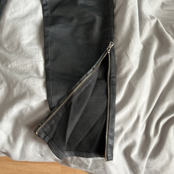 Zara leather pants. Size US 04 - Picture 5 of 6